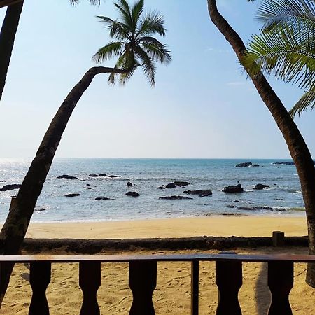 Sea Front Cottages Little Khola Cola Bagian luar foto